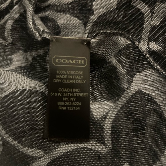 Authentic Cashme Coach Scarf - Reversible - Picture 2 of 2